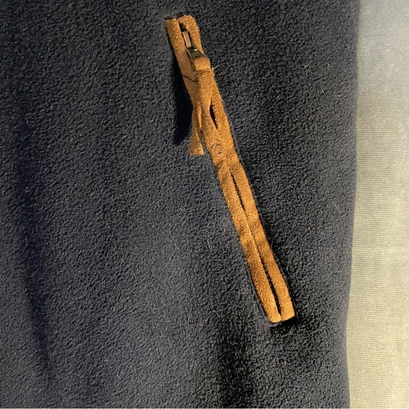 Stormtech Classic Vest Equestrian Embroidered Logo Size Large Fleece Faux Suede - Picture 8 of 10